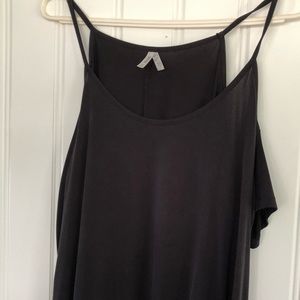 Mudd Cold shoulder tank top